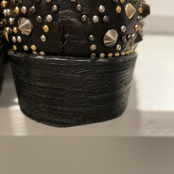 🥾Zara Black Leather Studded, Rhinestone Boots - Picture 10 of 15